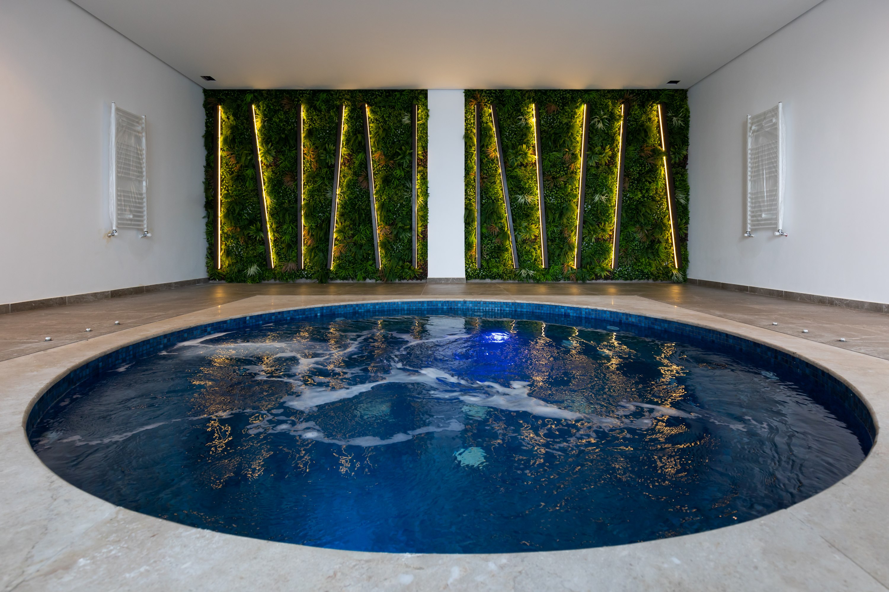 Piscine couverte chauffée